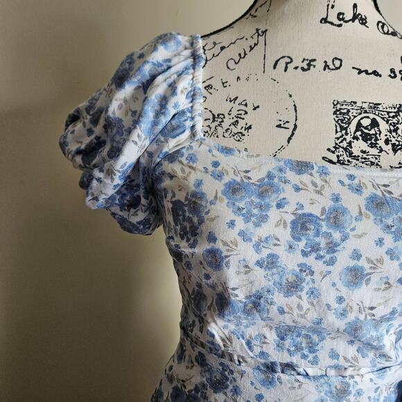 Trixxi Clothing Co Blue Floral Puff Sleeve Half Wrap Dress Sz S - Picture 3 of 10